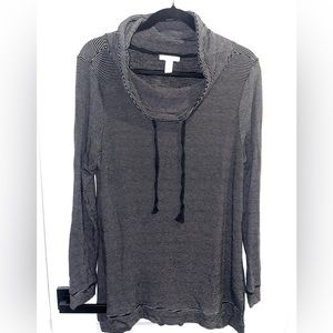 Striped women’s Athleisure top